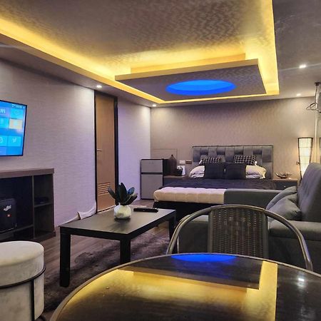 Avana Hills Boracay Liltime Deluxe Suite Balabag  Екстер'єр фото